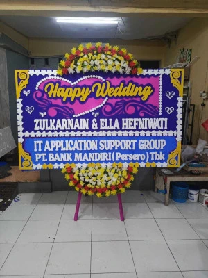 Papan Bunga di Cirangkong Cibatu